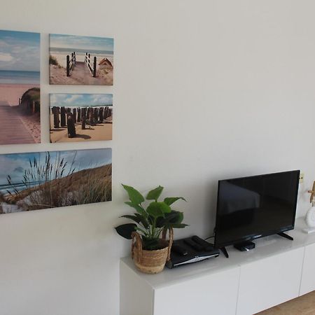 Bungalow With 2 Bedrooms And Roof Terrace In The Center Of La Zenia. Free Wifi. Orihuela Luaran gambar