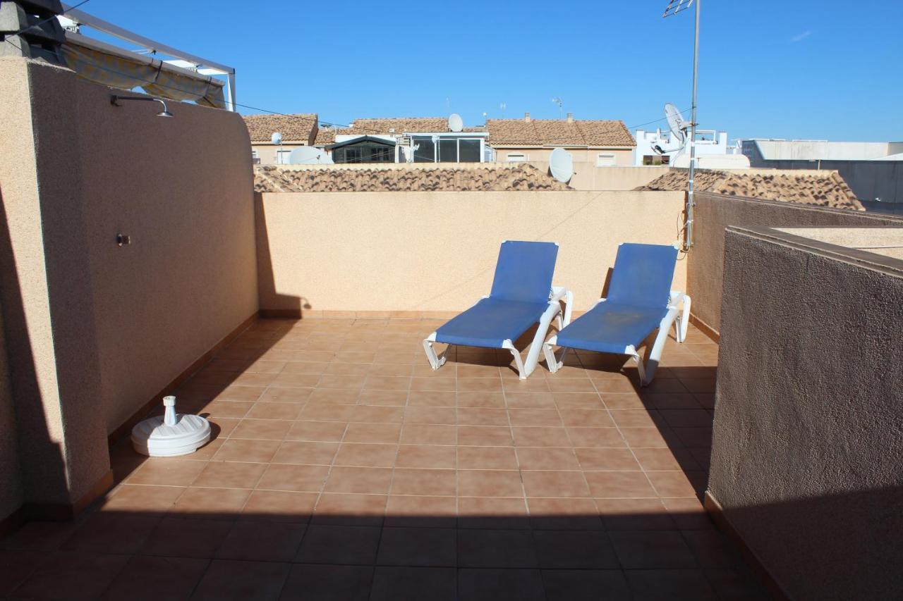 Bungalow With 2 Bedrooms And Roof Terrace In The Center Of La Zenia. Free Wifi. Orihuela Luaran gambar